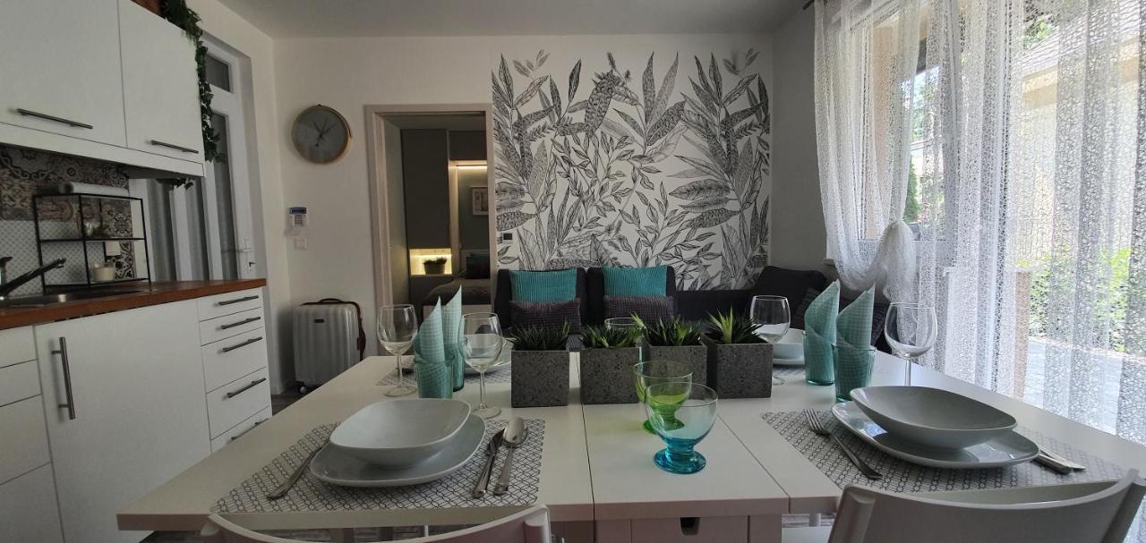 Mandara Wellnes Apartmanok Siófok Esterno foto