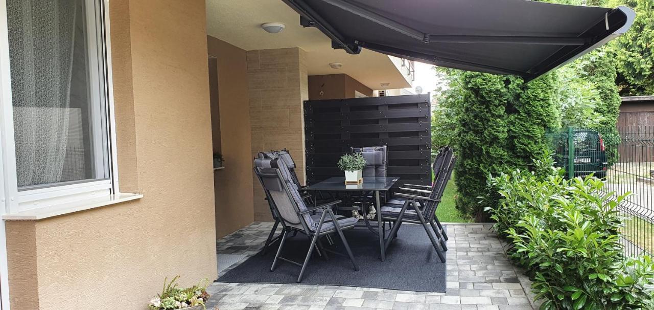 Mandara Wellnes Apartmanok Siófok Esterno foto